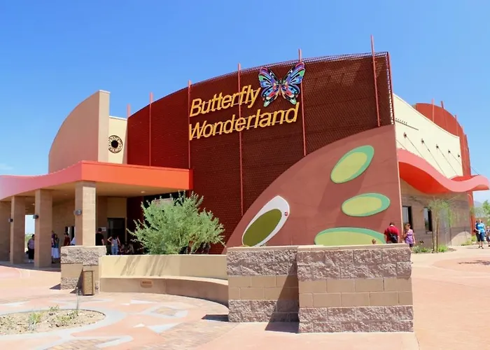 *new* Scottsdale Endless Summer With Amazing Private Oasis Holiday home Phoenix